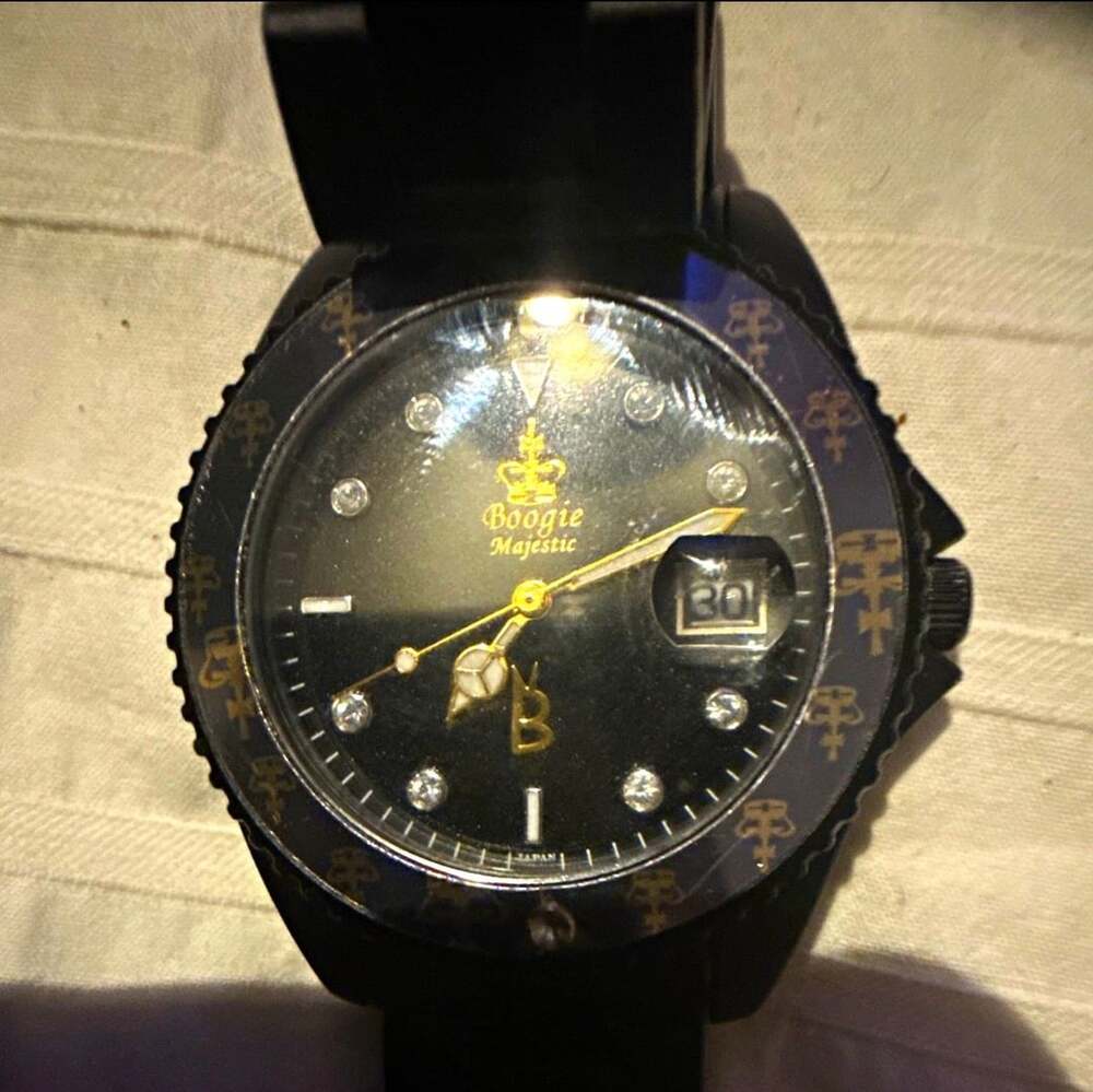 Boogie Majestic Watch Black Gold Tone Rhinestone Dial
